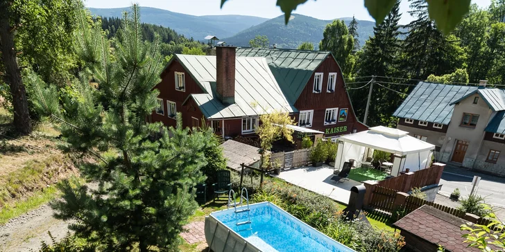 Pobyt v Kořenově na rozhraní Jizerských hor a Krkonoš: rodinný hotel se snídaní či polopenzí