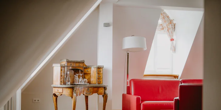Luxusní pobyt na zámku v polských Krkonoších se snídaní a neomezeným wellness