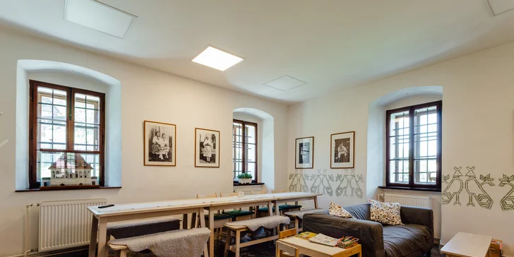 Čarokrásný pobyt ve světoznámé obci Čičmany na Slovensku: túry a úchvatná lidová architektura