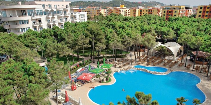 All inclusive dovolená v Albánii vč. letenky: 4* hotel Dolce Vita přímo u pláže