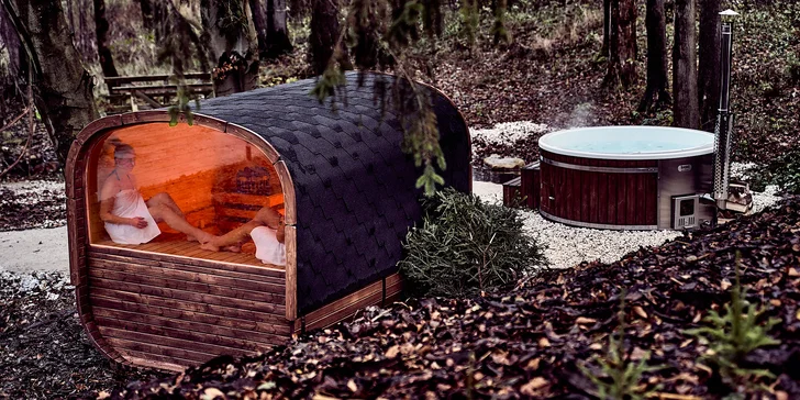 Pobyt v Jeseníkách: moderní vybavená chatka, sauna i vířivý sud pro 4 osoby