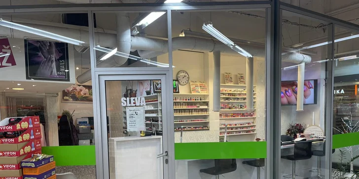 Pedikúra, manikúra gelové nehty i NSN akryl