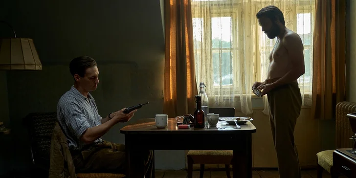 Dvě vstupenky do kina Lucerna na film Bratři