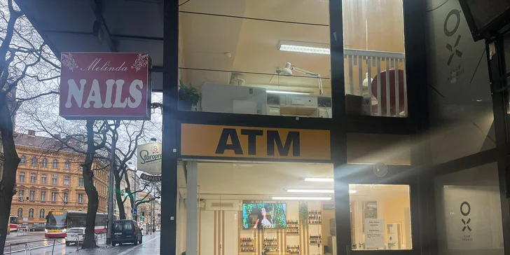 Manikúra, pedikúra i lakování Shellacem na Vinohradech