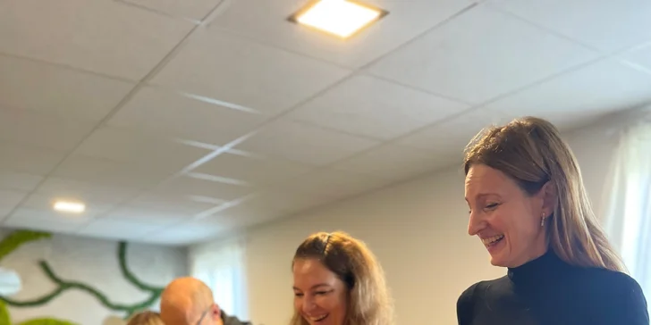 Workshop v květinářství Carmen Flora: pro děti i dospěláky, možnost letního kurzu s grilováním