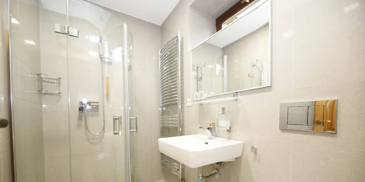 Pobyt se snídaní či polopenzí i neomezeným wellness v nejlépe hodnoceném hotelu na Strakonicku