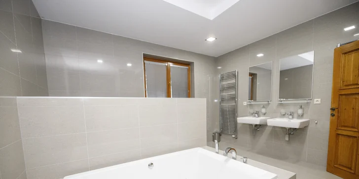 Pobyt se snídaní či polopenzí i neomezeným wellness v nejlépe hodnoceném hotelu na Strakonicku