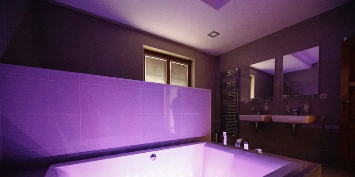 Pobyt se snídaní či polopenzí i neomezeným wellness v nejlépe hodnoceném hotelu na Strakonicku