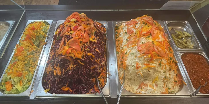 Kebab: döner, dürüm nebo talíř s hranolky pro 1 osobu