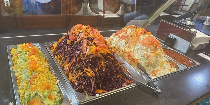 Kebab: döner, dürüm nebo talíř s hranolky pro 1 osobu