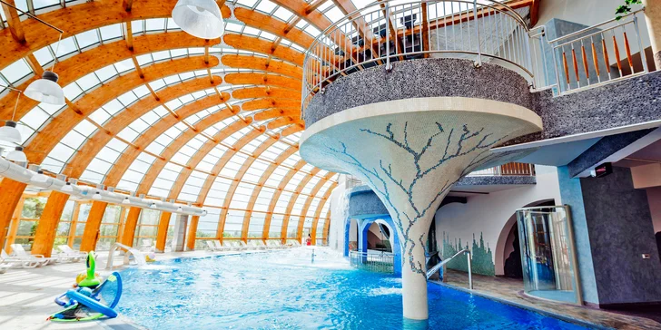 Wellness pobyt v polských Krkonoších: polopenze a denně vstup do aquaparku se saunami