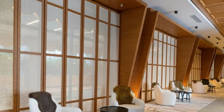 Na lyže do Turecka: 5* hotel Megasaray Mount Erciyes s wellness, jídlo, letenka a bodový skipas
