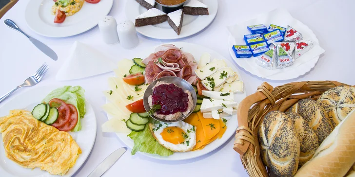 Parádní pobyt ve Špindlerově Mlýně: pobyt s polopenzí a light all inclusive nápoji k večeři