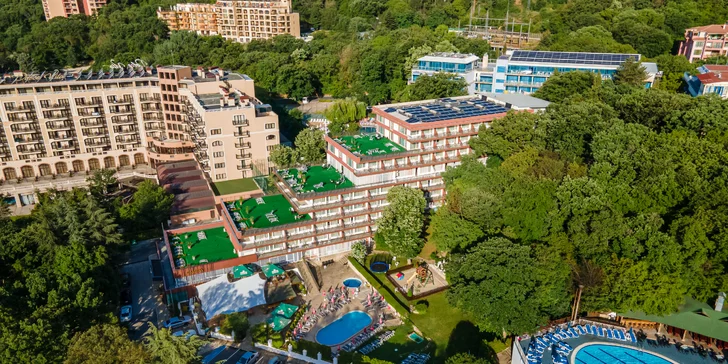 Rodinná dovolená v Bulharsku: hotel jen 500 m od moře, animační program, 2 děti zdarma