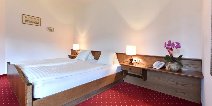 4* hotel v Alpách: polopenze, wellness, sjezdovka u hotelu i 2 děti zdarma