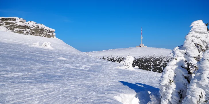 Dovolená v srdci Jeseníků: komfortní apartmány s kuchyňkou, turistika i lyžování a památky