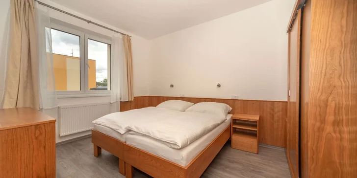 Oddech na Plzeňsku: nově zrekonstruovaný hotel, polopenze i vířivka na pokoji