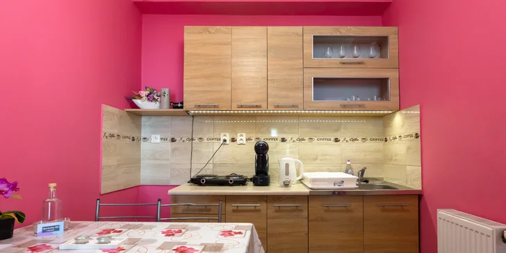 Apartmány až pro 9 osob ve Velkém Mederu s vířivkou, nedaleko koupaliště Thermal Corvinus