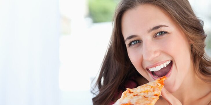 50% sleva na skvělou obří pizzu až pro 4 osoby