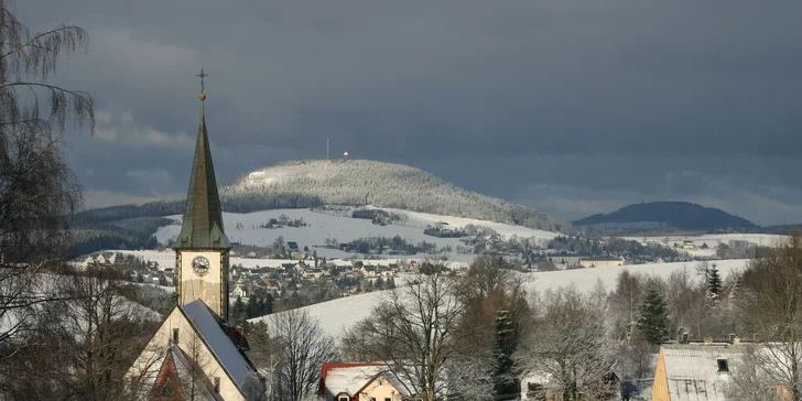 Penzion v Krušných horách pro pár i rodinu: snídaně i wellness