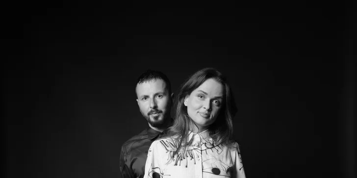 Vyfoťte se sami: 60 min. focení a nekonečně snímků v inovativním ateliéru Magic Mirror