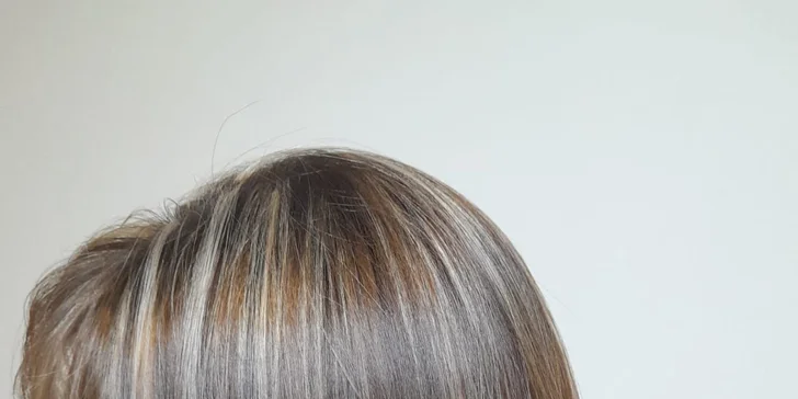 Regenerované a hladké vlasy: brazilský keratin pro všechny délky vlasů