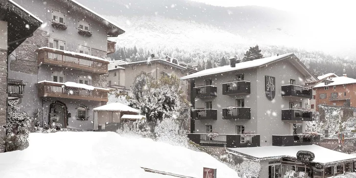 Aktivní dovolená v italském Trentinu: hotel s výhledem na hory, lyžování na 35 km sjezdovek i možnost stravy