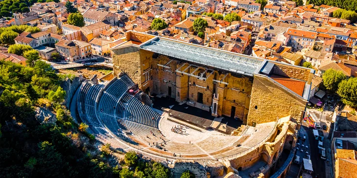 Velikonoce v Provence: Avignon, Lyon i slavnost býků, doprava busem, ubytování i snídaně