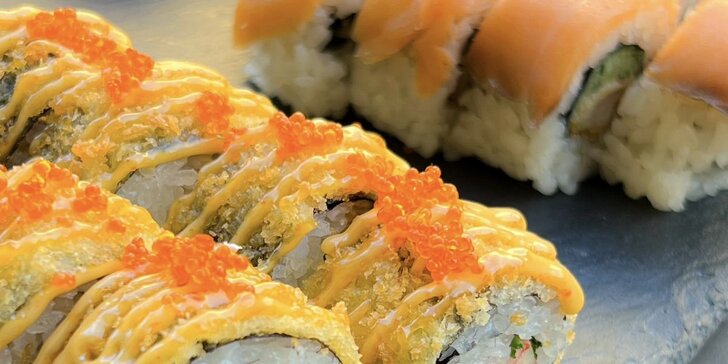 Degustační sushi set: 48 vymazlených rolek s lososem i úhořem v centru Prahy