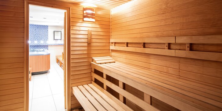 Wellness balíčky pro klidnou duši: parní box, sauna i vířivka na 60–120 minut
