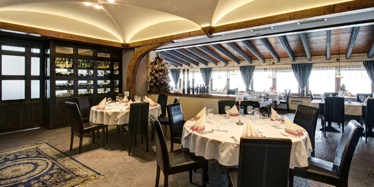 Dovolená ve 4* hotelu na Donovalech: snídaně i neomezený vstup do wellness