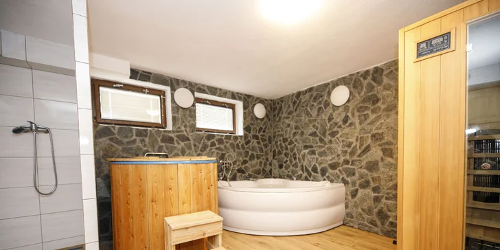 Odpočinek na Vysočině: snídaně a 2 hodiny v privátním wellness