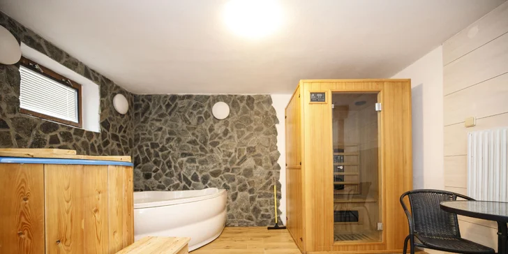 Odpočinek na Vysočině: snídaně a 2 hodiny v privátním wellness