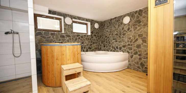 Odpočinek na Vysočině: snídaně a 2 hodiny v privátním wellness