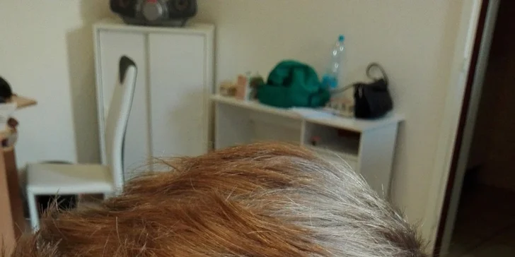 Pánský střih na míru s masáží hlavy a závěrečným stylingem v Karlíně