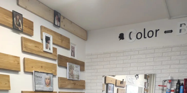 Dámský střih s možností conturingu vlasů vč. stylingu