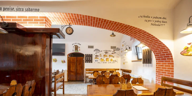 Otevřený voucher v hodnotě 500 až 1500 Kč na cokoli v restauraci U Dvou pupků v Dubči