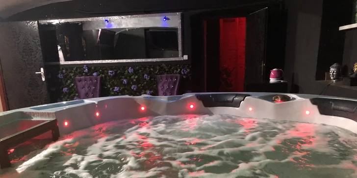 Privátní wellness pro dva: 60 min. i celá noc, vířivka, sauna a relaxační místnost
