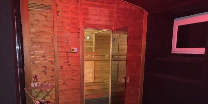 Privátní wellness pro dva: 60 min. i celá noc, vířivka, sauna a relaxační místnost