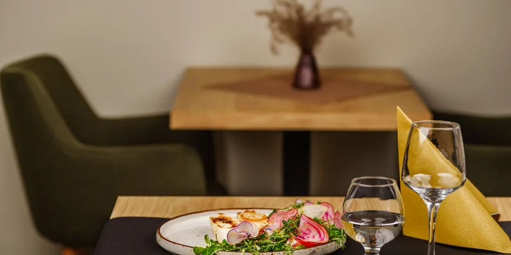 Romantika v Polsku: otevřený voucher či 4chodové menu, wellness i masáž