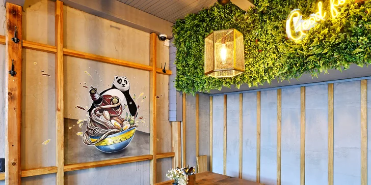 Sushi sety s 18-56 rolkami, nigiri i sashimi či polévka ramen v nové asijské restauraci