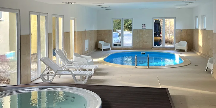 Pobyt v polských Beskydech: jídlo, bazény a sauna, dětské hřiště, turistika a až 2 děti do 11,9 let zdarma