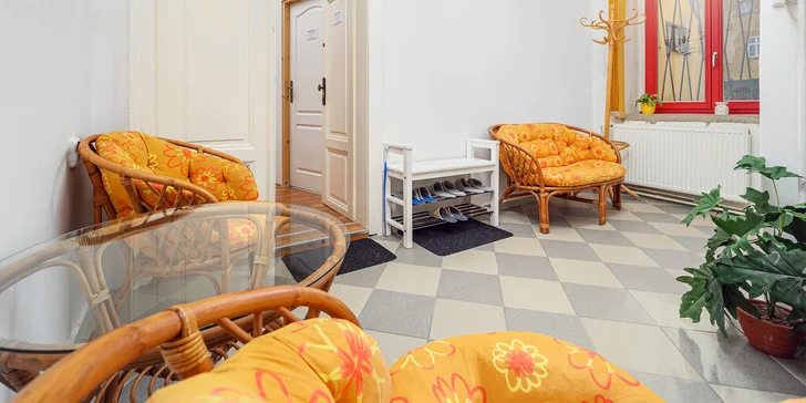 Relaxační rituály: zábal, peeling i relaxační nebo čokoládová masáž a lávové kameny