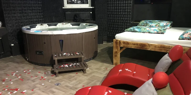 Privátní wellness pro dva: 60 min. i celá noc, vířivka, sauna a relaxační místnost
