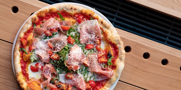 Italské degustační menu o 3 chodech včetně láhve vína pro 2 osoby