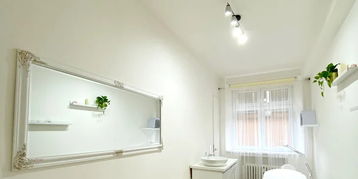 Zářivá péče pro vaši pleť: přístrojové ošetření pleti i kompletní kosmetika