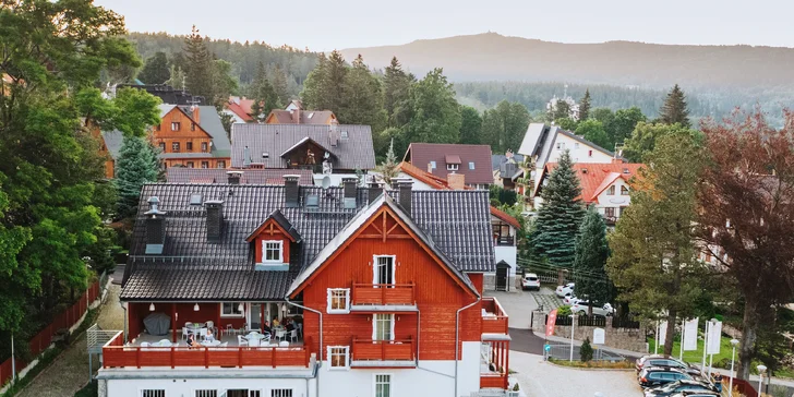 Polské Krkonoše: dovolená v hotelu se snídaní nebo polopenzi, 1h privátní sauna