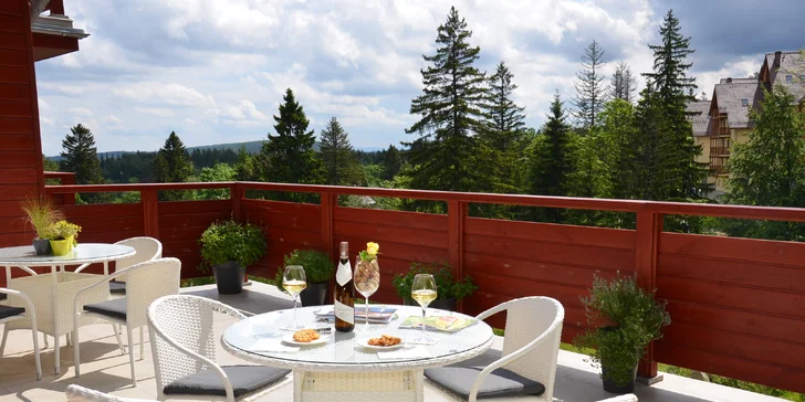 Polské Krkonoše: dovolená v hotelu se snídaní nebo polopenzi, 1h privátní sauna