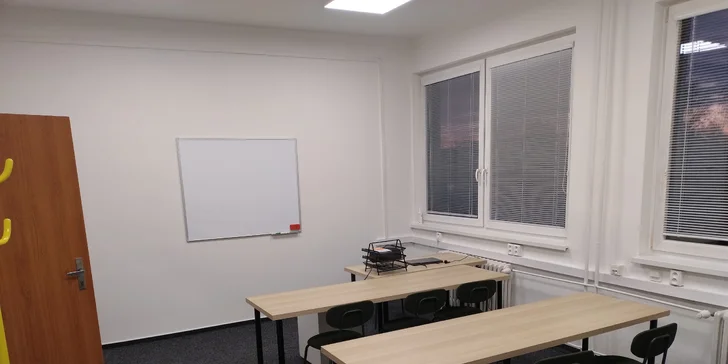 Rezervace autoškoly: řidičské oprávnění sk. B na manuál i automat
