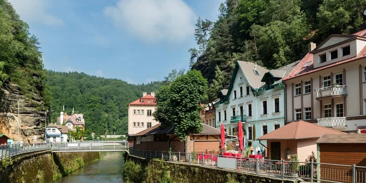 Z Prahy do termálních lázní Toskana Therme: prohlídka hradu Königstein, odpolední plavba s obědem a průvodce po celý den
